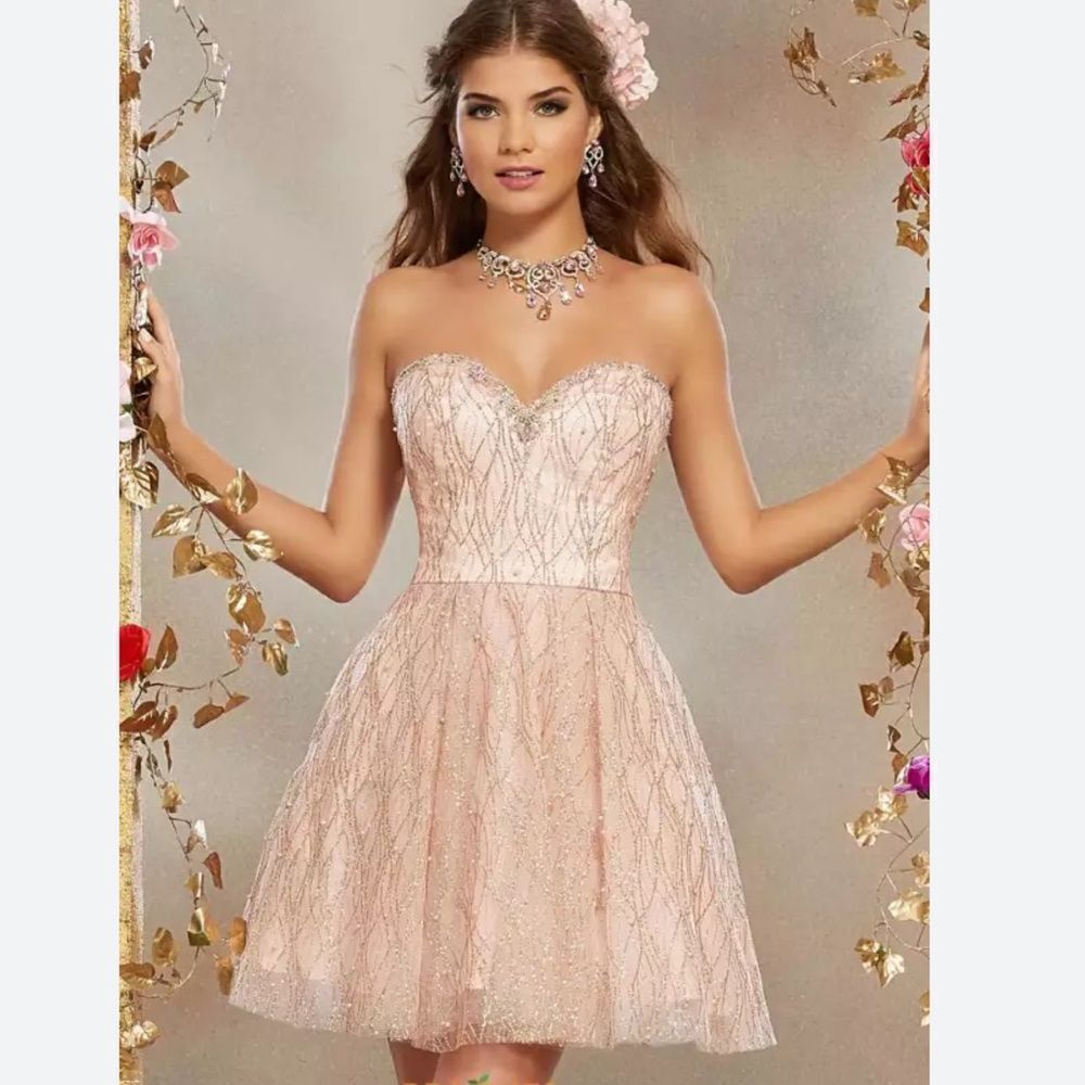 Morilee Damas Sweetheart Neckline Short Dres